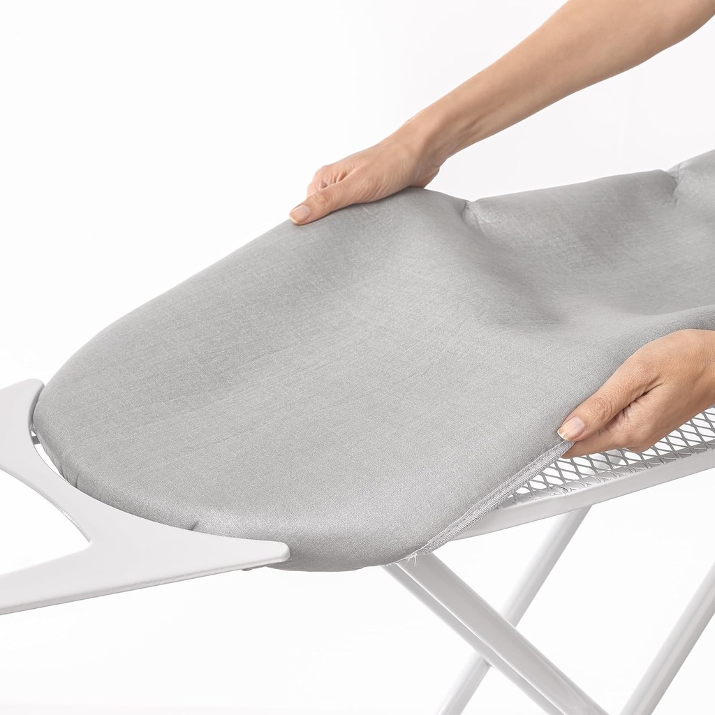 Rayen | Husa universala pentru masa de calcat | Husa elastica pentru masa de calcat | 3 straturi: 100% bumbac cu fleece | Captuseala dubla din spuma | Dimensiune: 127 x 51 cm | Gofrare