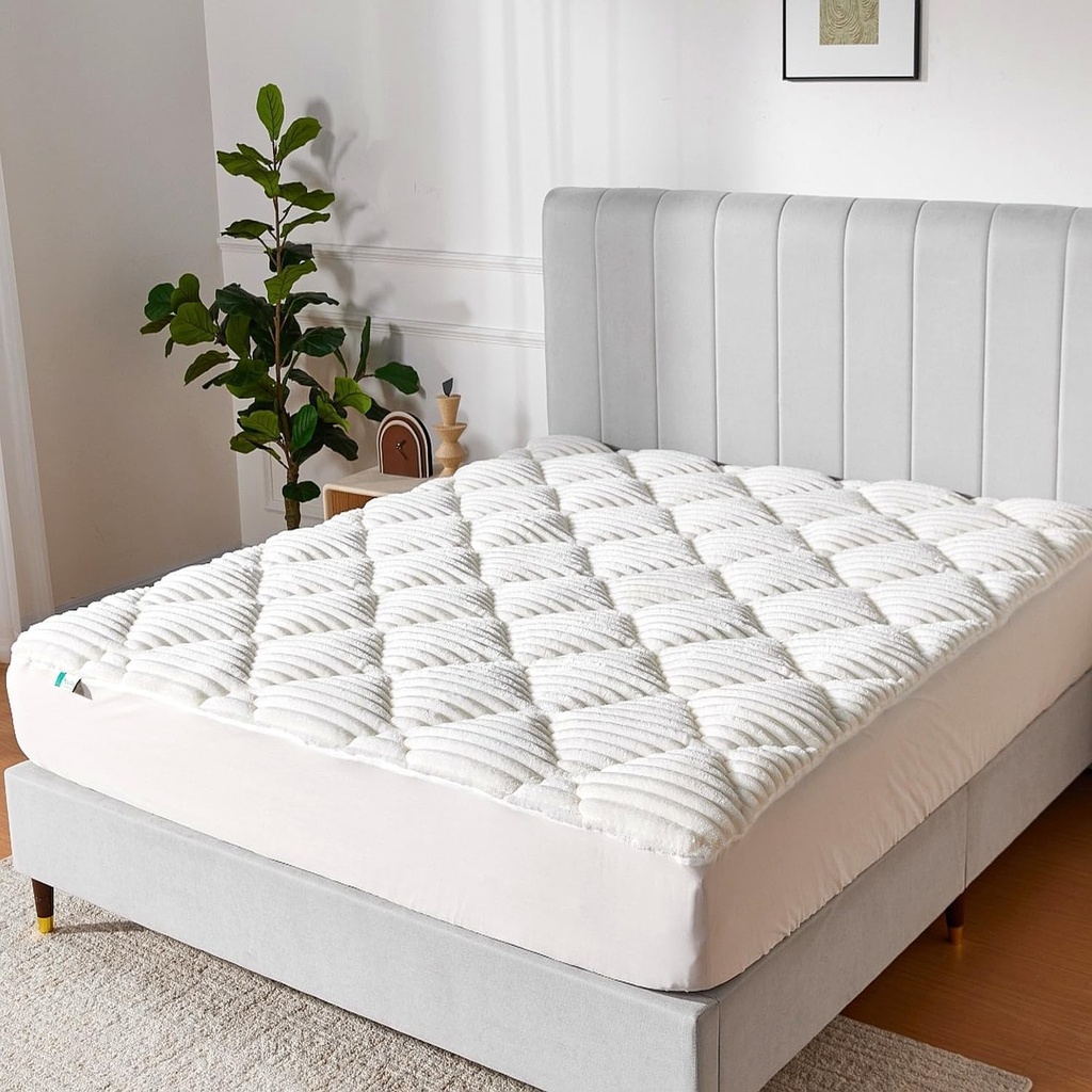 Cearșaf cu fermoar Novilla din fleece 120 x 190 cm, saltea moale și călduroasă, protecție saltea matlasată cu umplutură din fibre moi, plăcută la atingere, margine elastică, lavabilă, alb