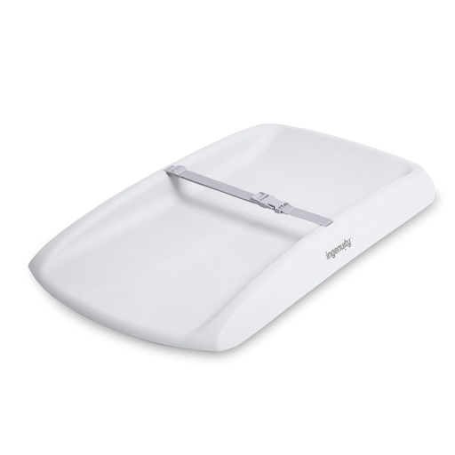 Salteaua de infasat conturata Summer by Ingenuity din colectie - Include o captuseala impermeabila si o curea de siguranta cu catarama cu eliberare rapida